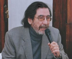 El escritor Luis Benítez, compilador de Poesía argentina del siglo XXI