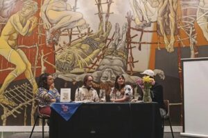 Presentación de Tierra de Diatomeas (de Marcelo Fagiano, poeta), y Julia Bugiolocchi (artista plástica).